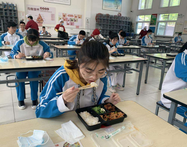 江苏迎来6所新大学，有一所是985，学生却不开心，同时还有好消息