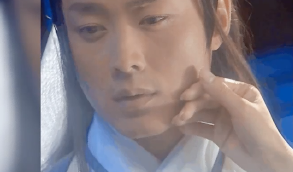 “含胸驼背”别硬演古偶，所谓“玉面小郎君”，还得看这9位明星