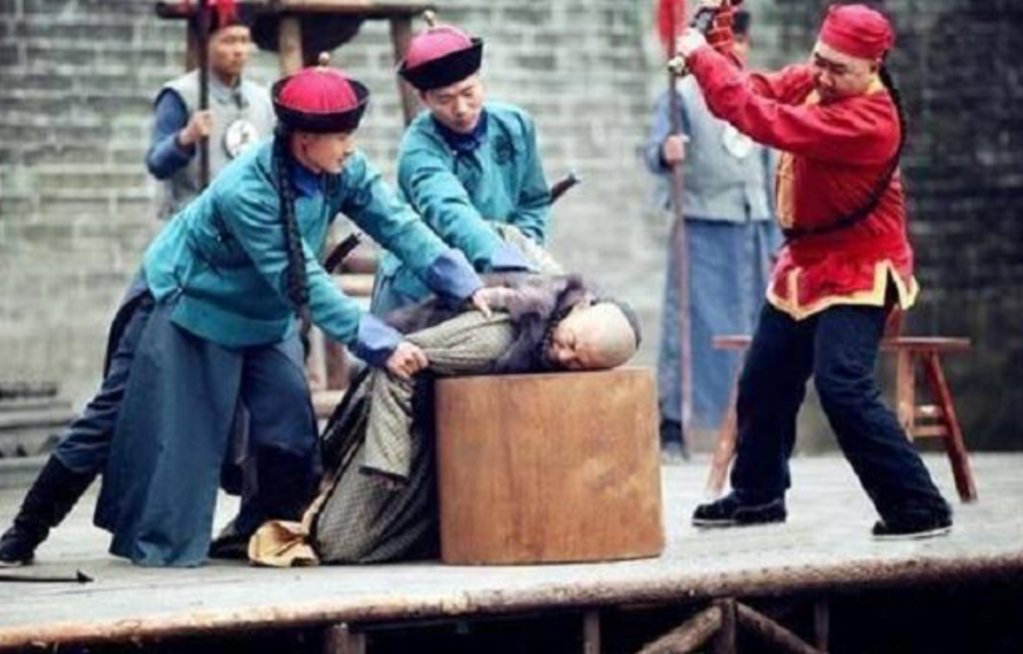 古时候，死囚行刑前一晚，官府为何允许妻子入狱同住？