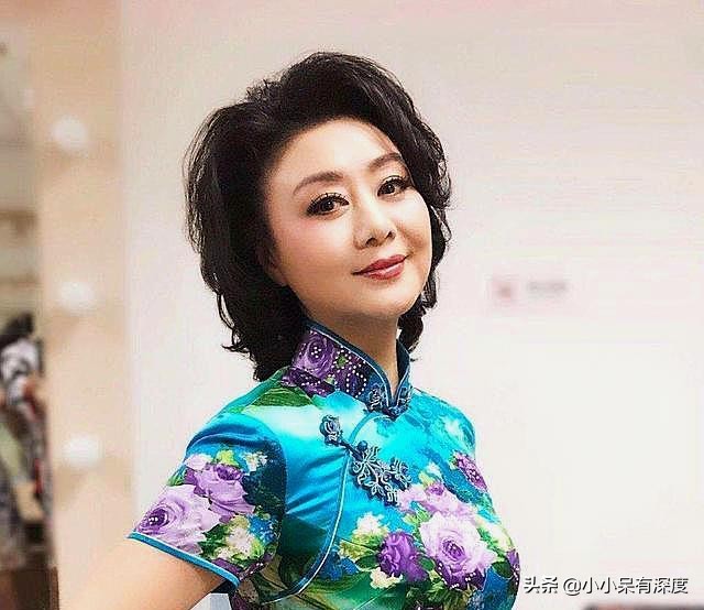 京剧界十大美女(京剧第一美人的李胜素到底是怎样的人)