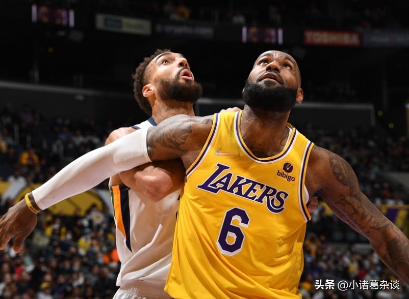 nba西部联盟有哪些区(西部分成3档！太阳独自领跑，3队竞争第2，湖人重返第7，火箭垫底)