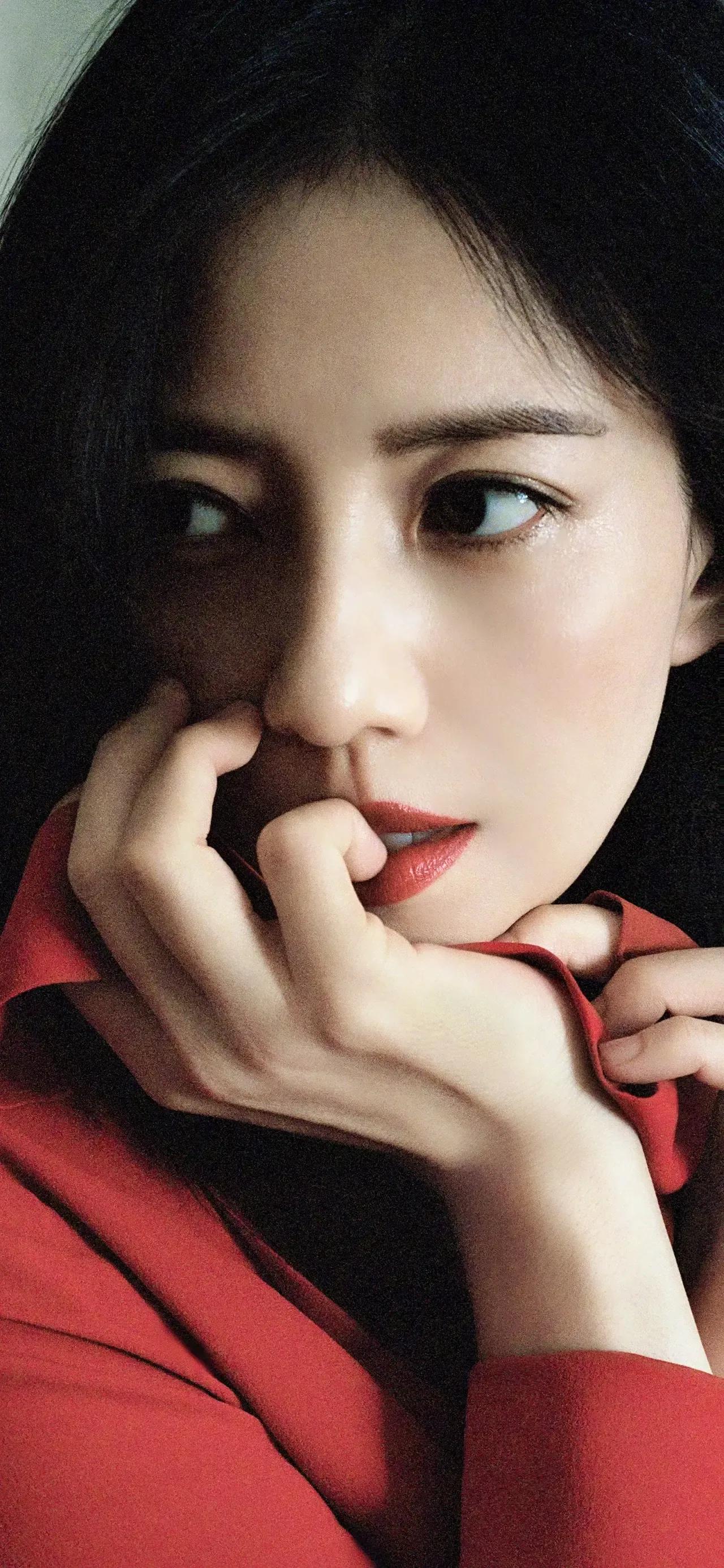 高圆圆：气质独特，优雅大方，唯美迷人