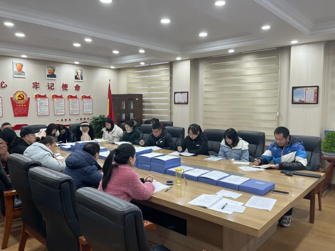 记录美好｜天府新区白沙小学艺体综合学科信息技术微课展示活动
