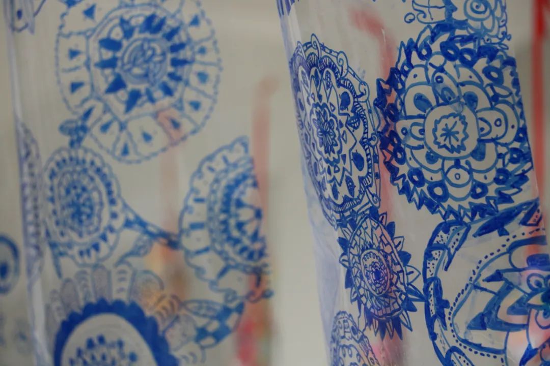 连接梦想，缤纷童年｜双流区实验小学外国语学校举行美术社团展览