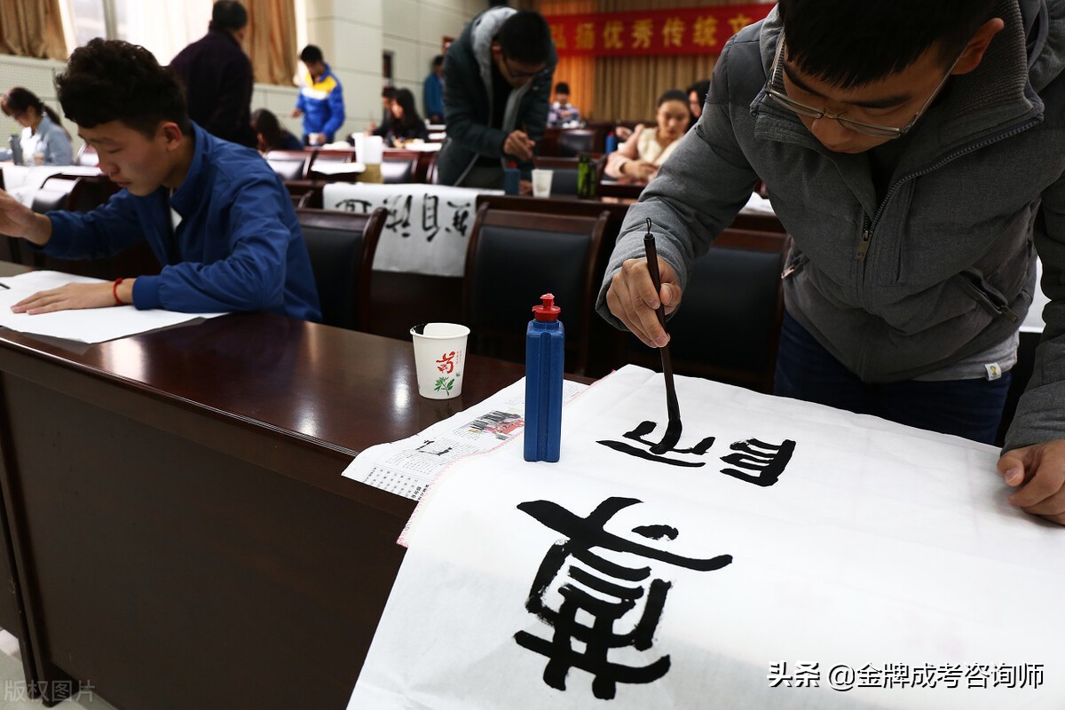 这5个大学专业性价比超高，原因在于对口率高，且不容易转行