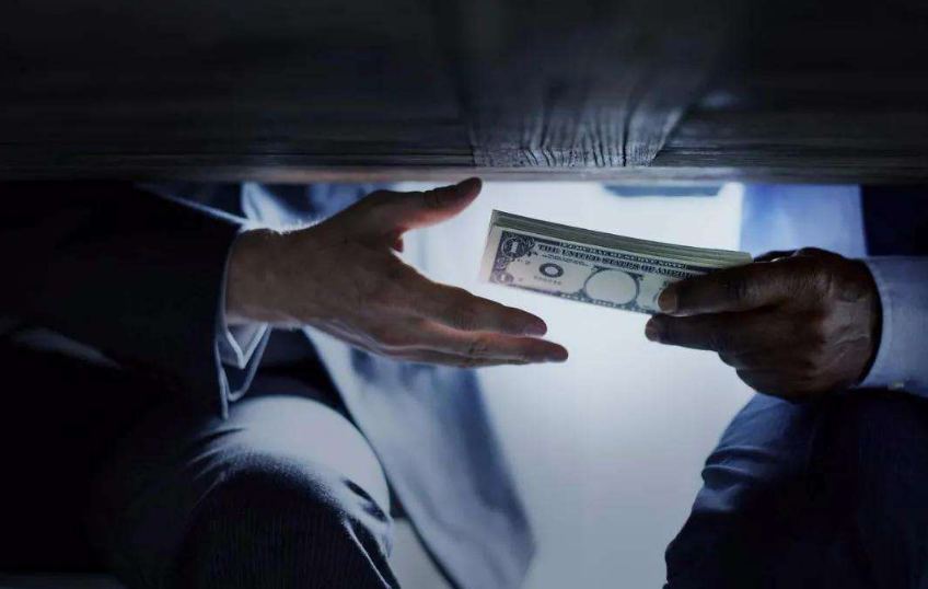 当代“武则天”谢才萍：黑帮女老大，同时包养16名男子，只为享乐