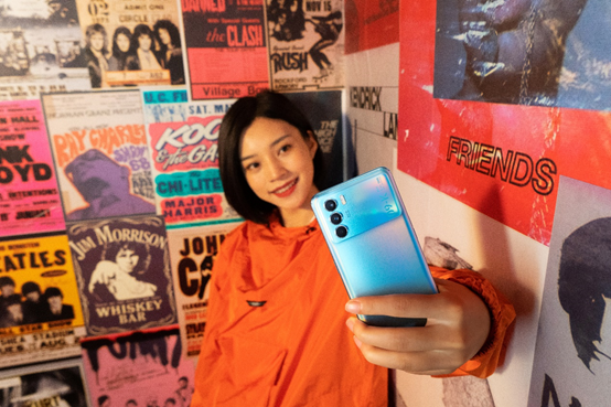 「科技犬」2021年備受用戶好評(píng)手機(jī)盤點(diǎn)：三星魅族華為榮耀 共十款