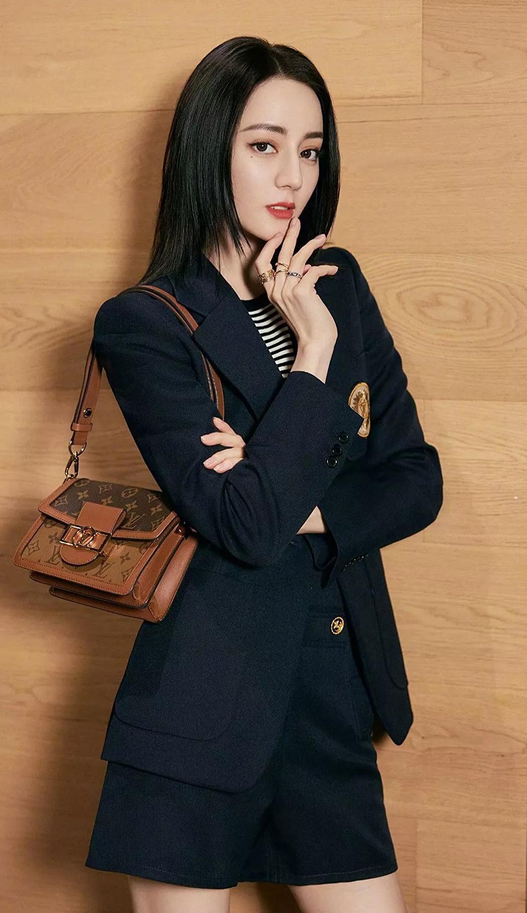 一代俏佳人：迪尼热巴，未成名前和成名后的颜值大比拼