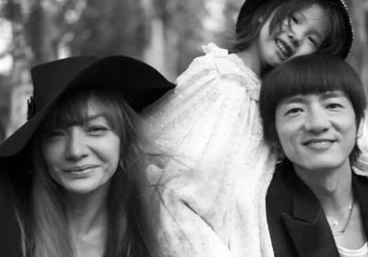 春晓：凭《奋斗》走红，和彭坦闪婚，结婚13年零绯闻