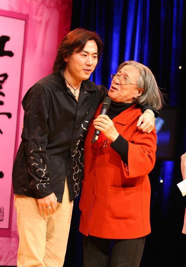 87版《红楼梦》板儿,台词不多演技精湛,扮演者李玥已英年早逝