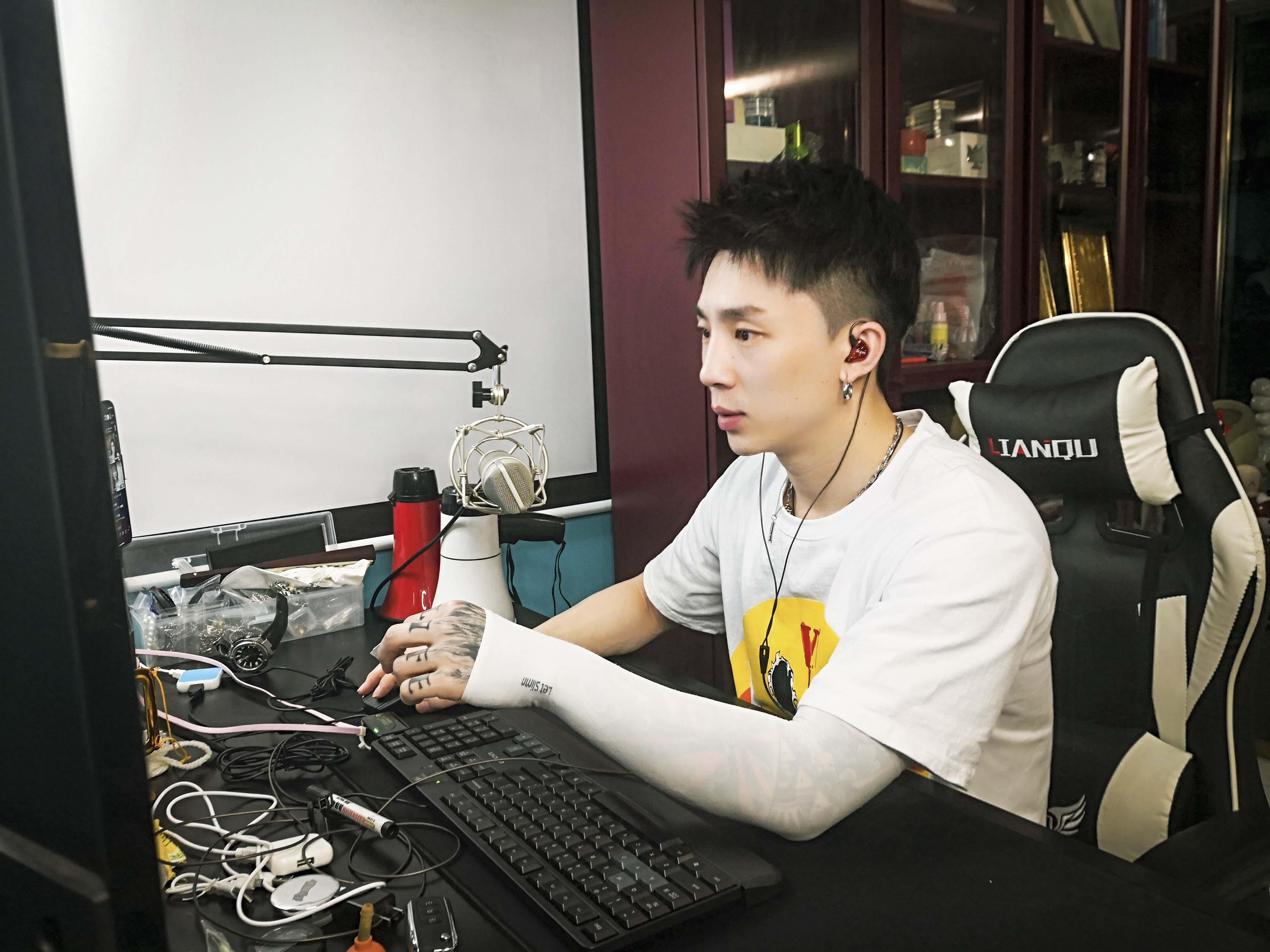 2021抖音直播年度嘉年华圆满落幕联萌传媒等多家MCN机构摘得殊荣