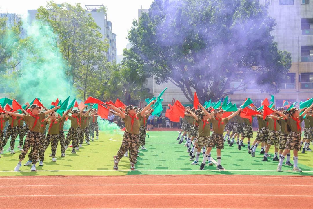 南湖小学学生开展为期10天国防教育学习体验活动并进行汇报展示