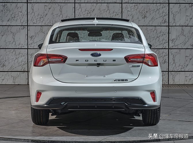 新车 | 换装全新1.5T四缸发动机，长安福特新款福克斯实车曝光