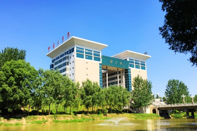 这三所院校一本实力二本分数线，拥有设计学硕士点报考需多少分？