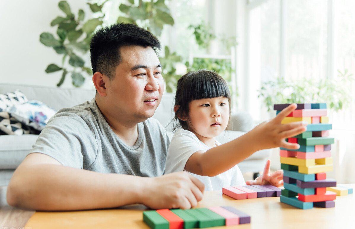 打孩子屁股可能会打坏脑子 如何面对孩子的错误