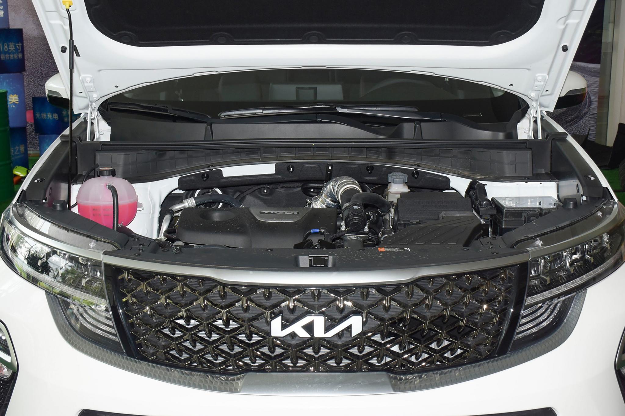 评测起亚KX5，油耗低至6.7L，配置丰富，起售价16.28万元