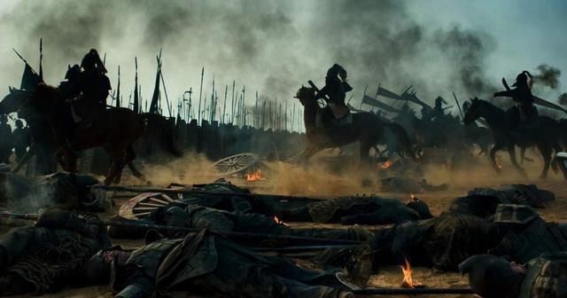 邓禹明明更擅长政治，为什么还能排在云台二十八将的榜首？