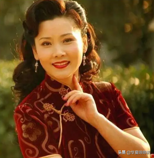 影视剧中的“妈妈专业户”，生活中和子女的关系是怎样的？