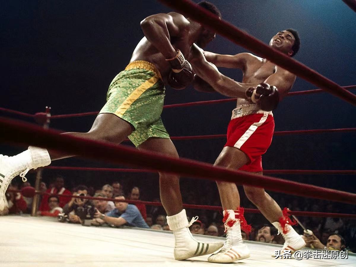 与弗雷泽交锋时,阿里保持31战全胜,赛前他被视为夺标热门.