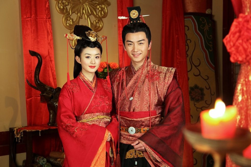 头纱吻成经典，事业巅峰结婚，遇到陈妍希是陈晓的缘还是劫？