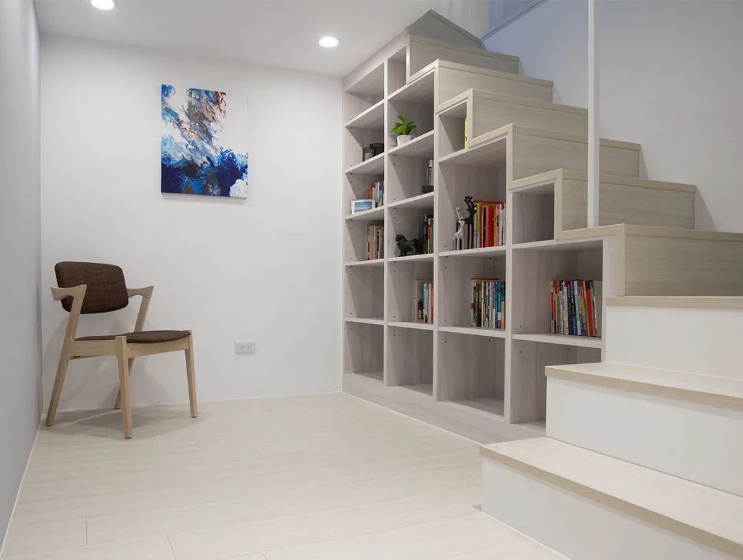 她家仅60㎡，因太会布置而走红，一居变三室，太有智慧了