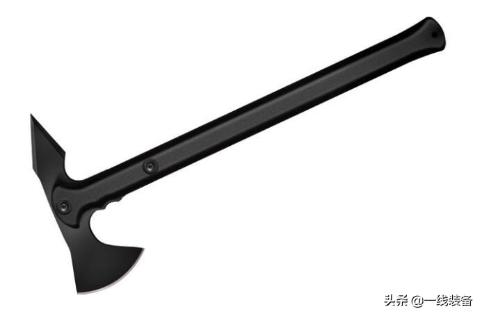 A Cold Steel Cast Tomahawk Can Also Be A Survival Axe In Emergency Situations Laitimes