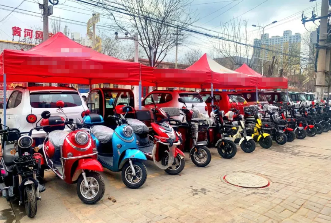 电动车新情况,多家整车、配套企业发布涨价通知,有车型涨价300