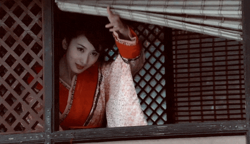 “呲牙咧嘴”别演回眸笑！有人回头一眼万年，有人我想给她按回去