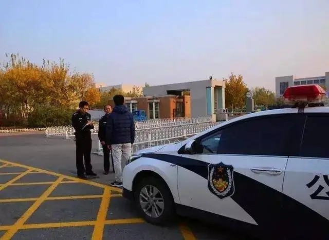 08年云南三姐弟离奇死亡，死前主动将衣服脱光，警方：是被冻死的