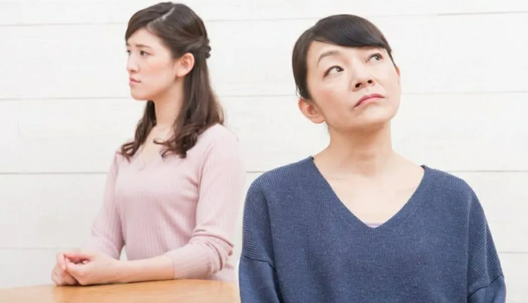 金星的大姐嫁给了韩国人，婆婆和大嫂各种刁难她，让她跪着擦地板，还洗婆婆的臭袜子