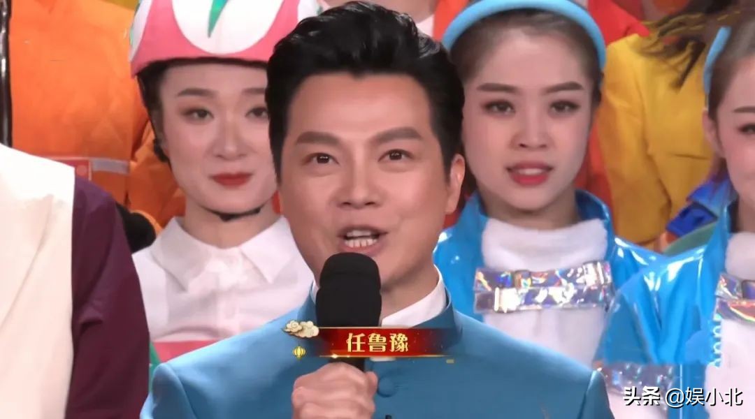 2021年的央视春晚,零点报时也出现了小小的时间误差,这就需要在场的