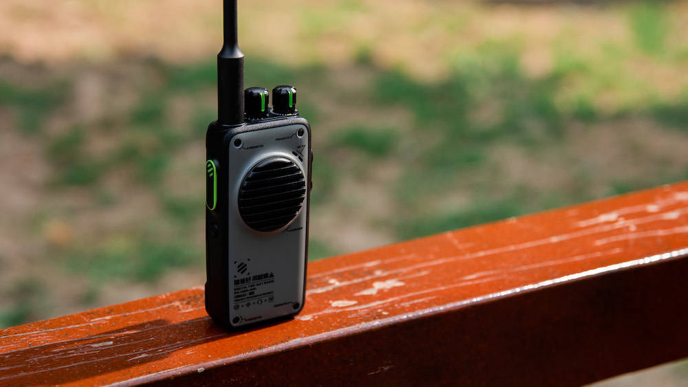 信号好用极蜂，专业旗舰我选极蜂D501数字对讲机