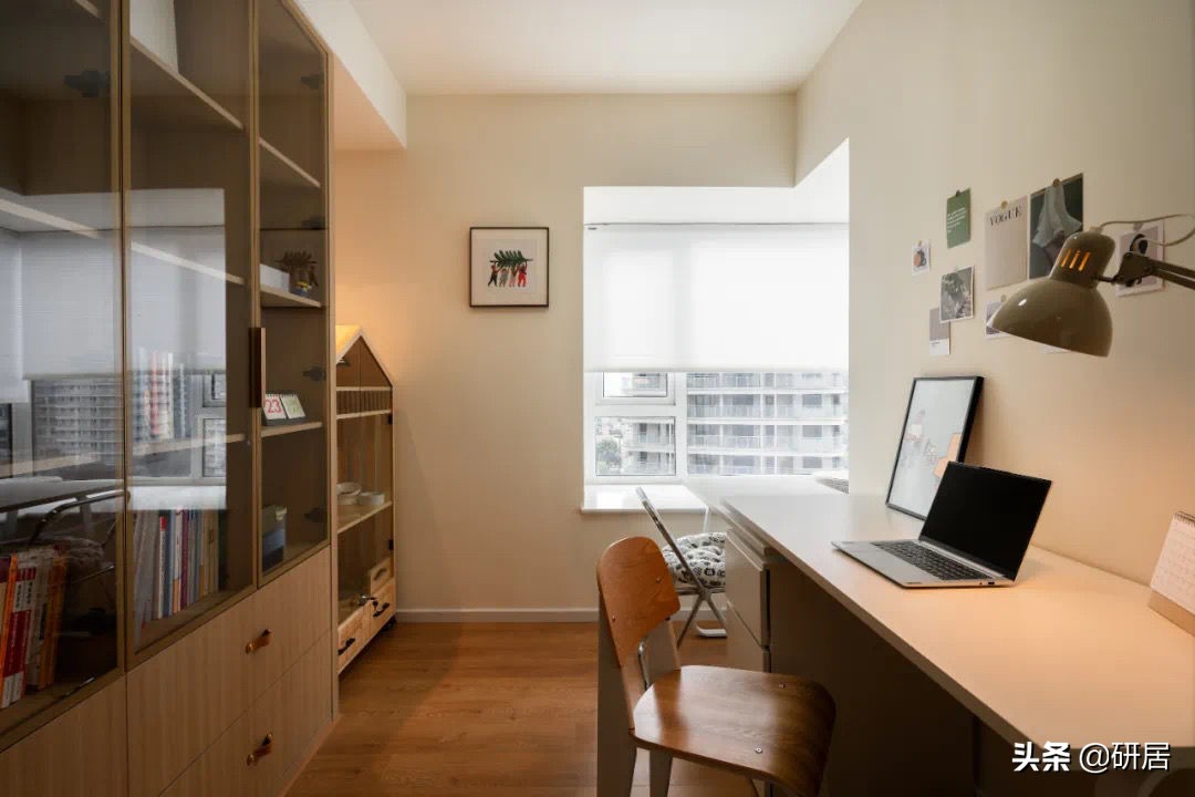 85m²现代简约风，不豪华很温馨，亲戚们都说很好看，特别适合居家