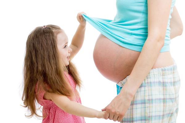 女人生完孩子后，身体有哪些大变化？这5点或无法避免