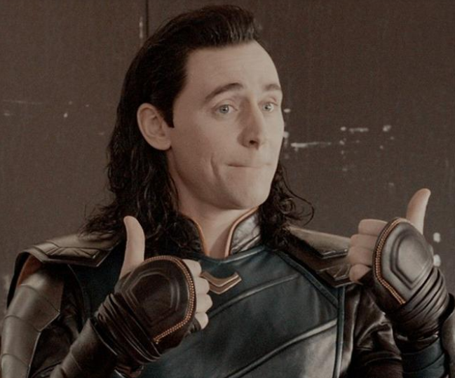 被誉为英国最帅的男人，满足全世界女生幻想，抖森到底凭什么？