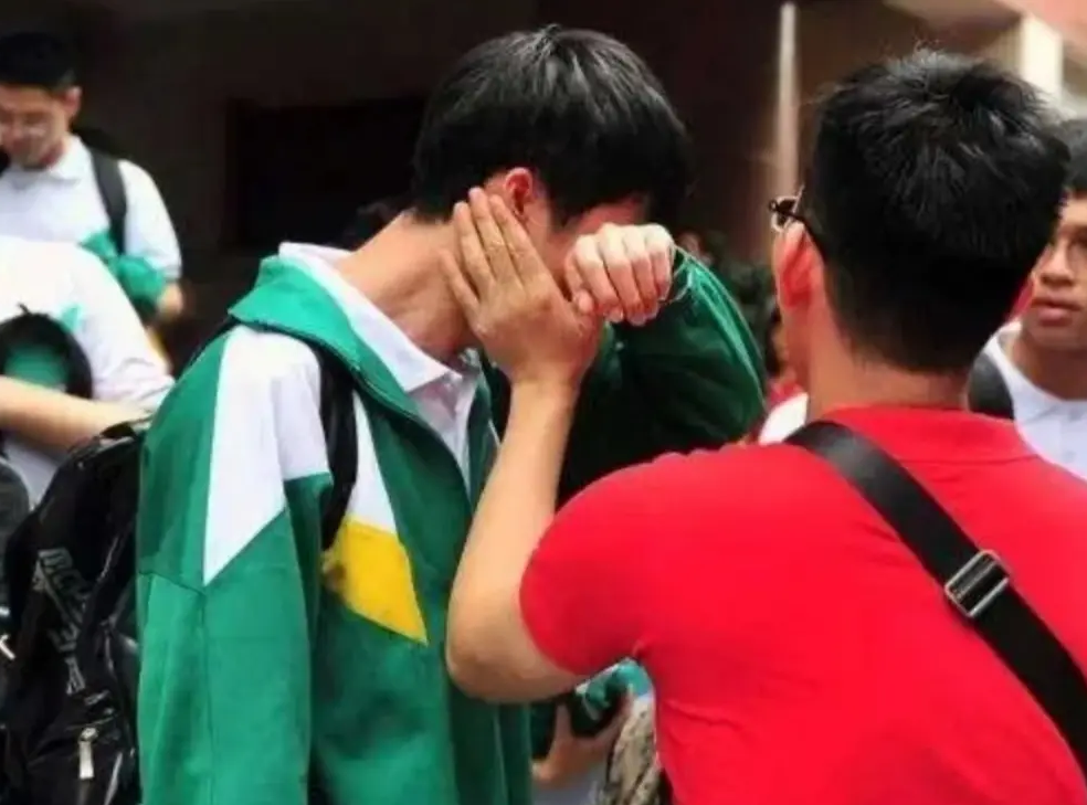 广东害人不浅的大学，毕业证“一文不值”，考生避免影响未来发展