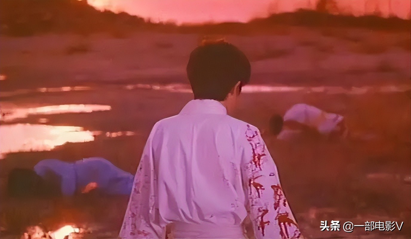 岛国四大推理奇书之首，号称最难懂的电影之一