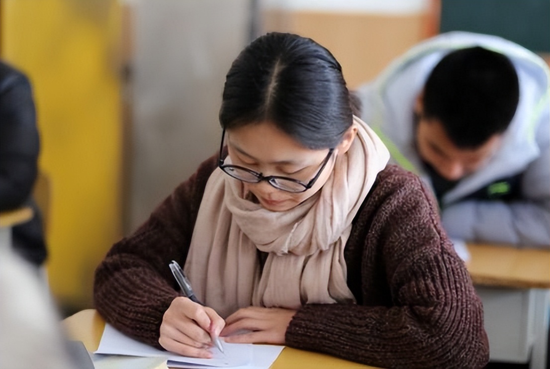 大学英语四六级达到这个分数，考研才可能脱颖而出，你知道么？