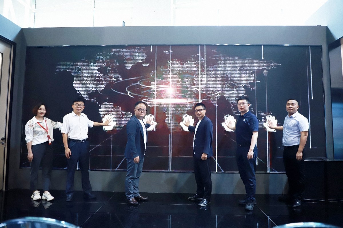 新标门窗2022品牌战略暨风向馆重磅发布领航行业升级发展