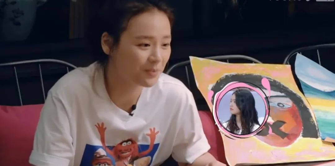 校园霸凌太可怕：杨超越被打到满嘴流血，马思纯饮料里被放粉笔灰