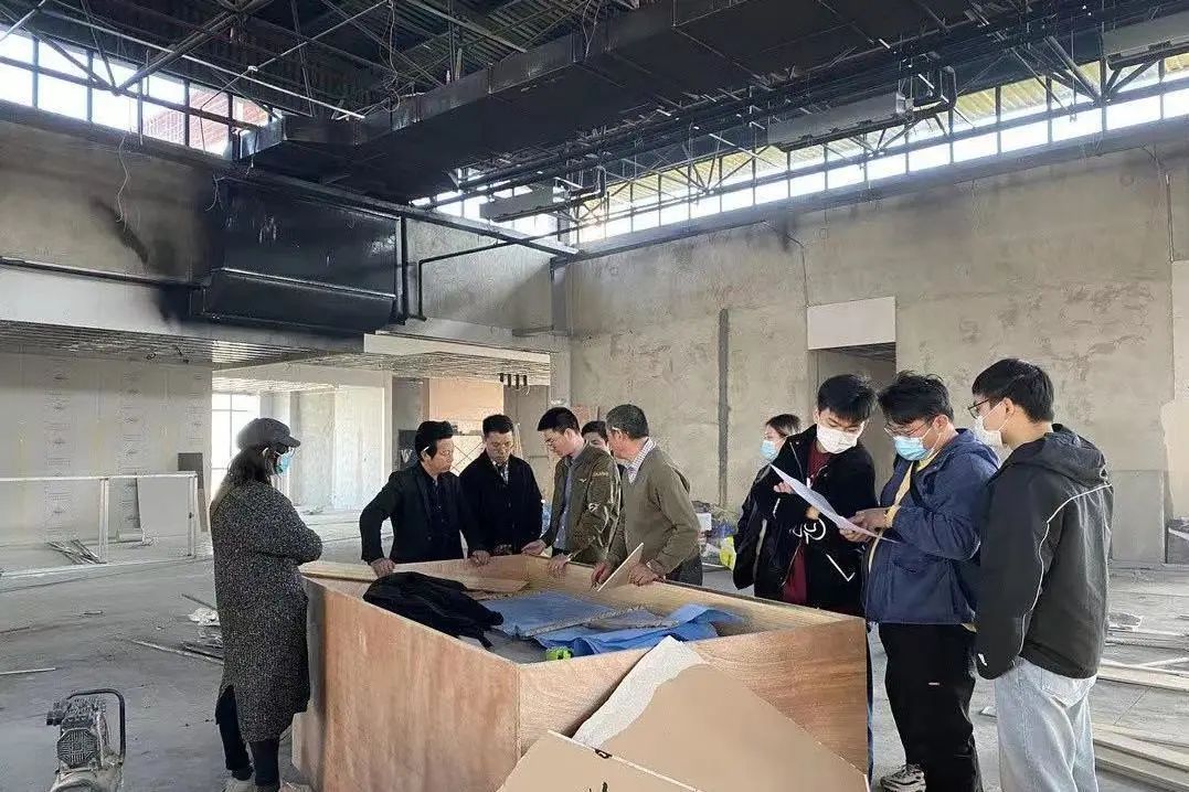 来，第一次做办公室装修，小狸手把手教你