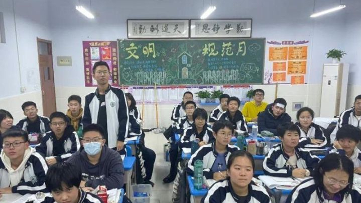 衡水一中改名，引发两种猜测，浴火重生还是粉身碎骨？