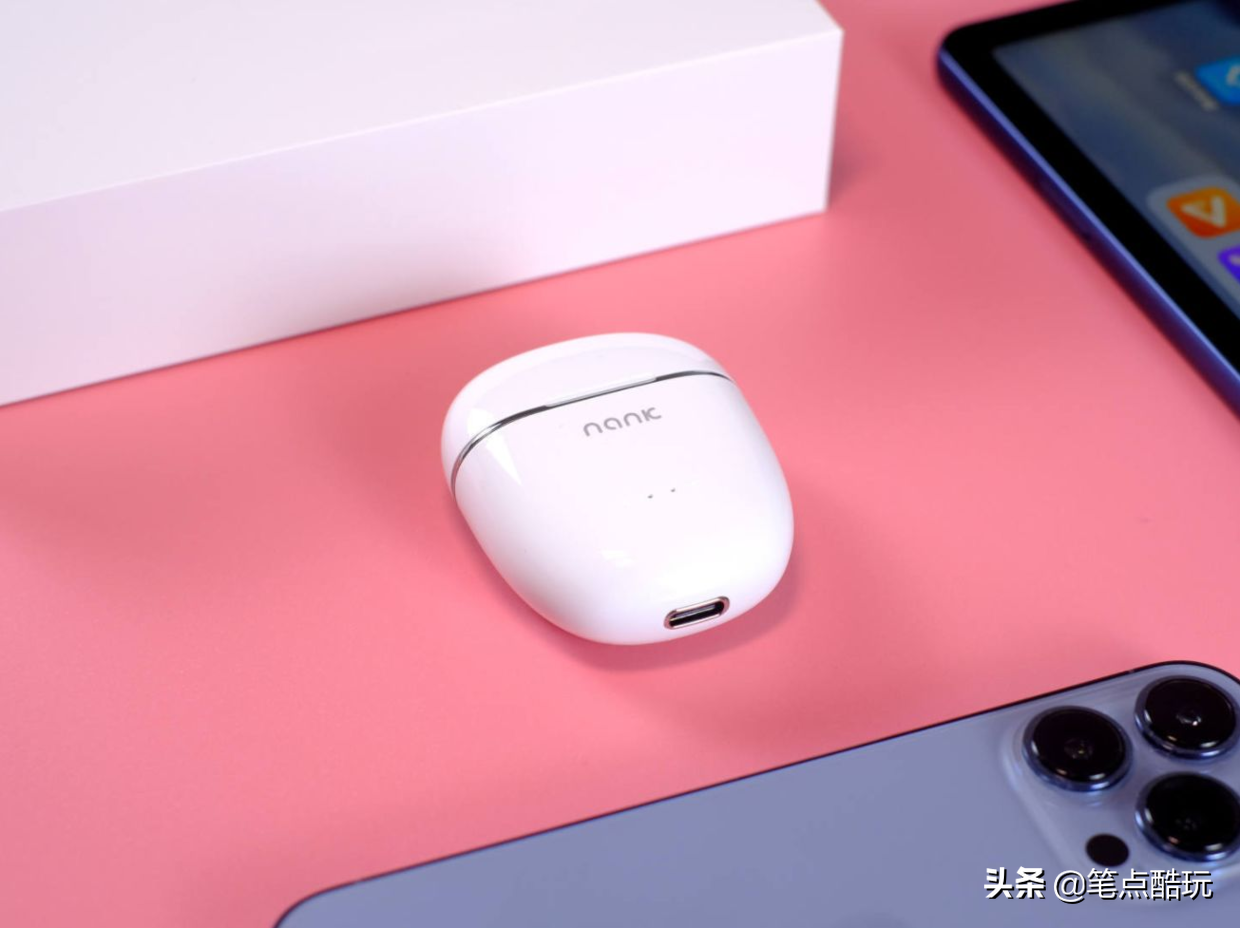 如果让你选择5件日常学习的必备数码产品，有哪些必选品？