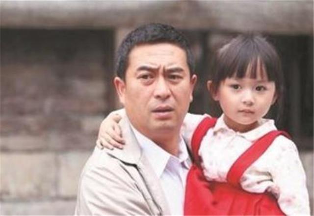 00后童星长大面临尴尬，有人资源逆天，有人高颜值无人捧，意难平