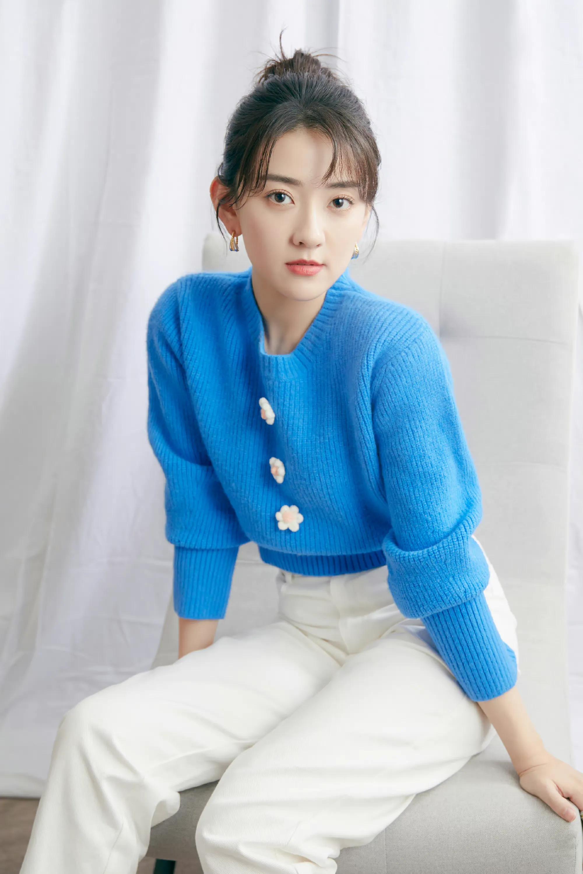 资深少女梁洁