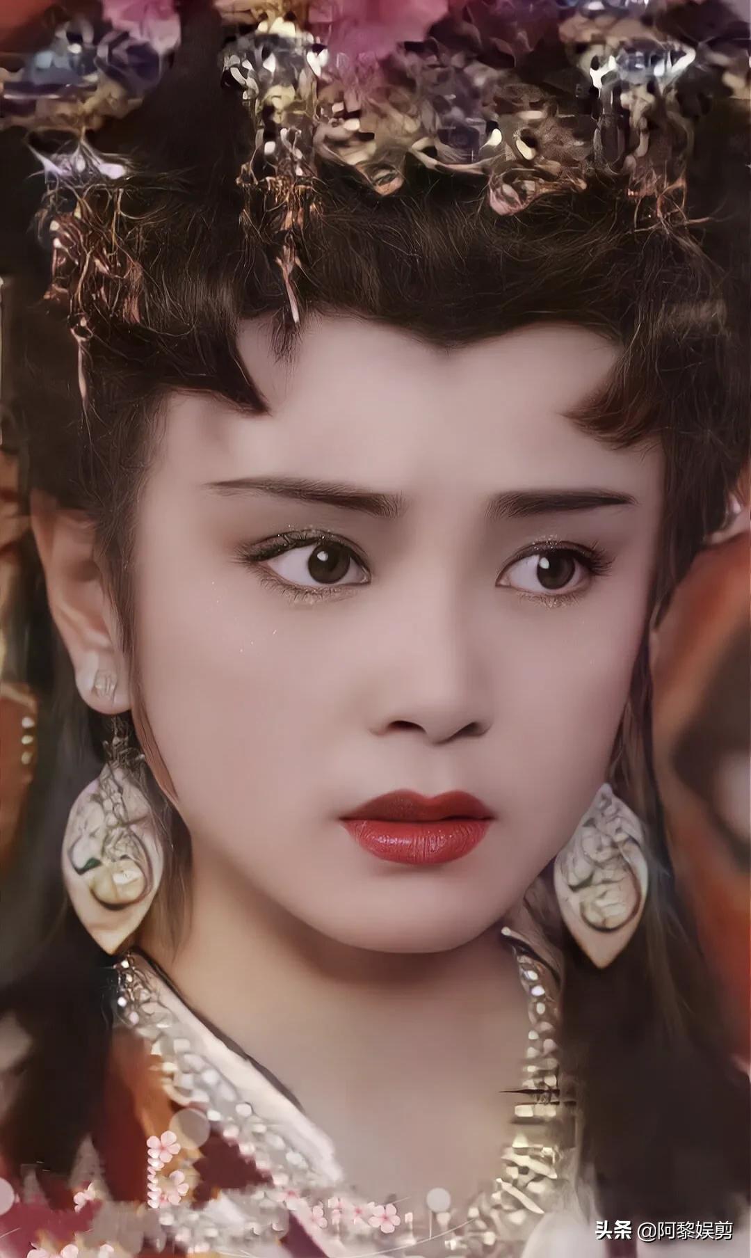 傅艺伟年轻的时候真是风华绝代