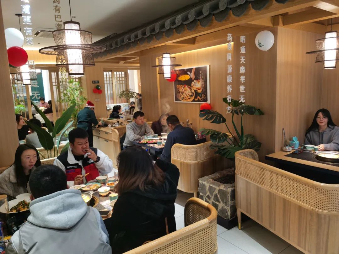 昭源红 | 地方特色餐饮品牌如何升级打造？