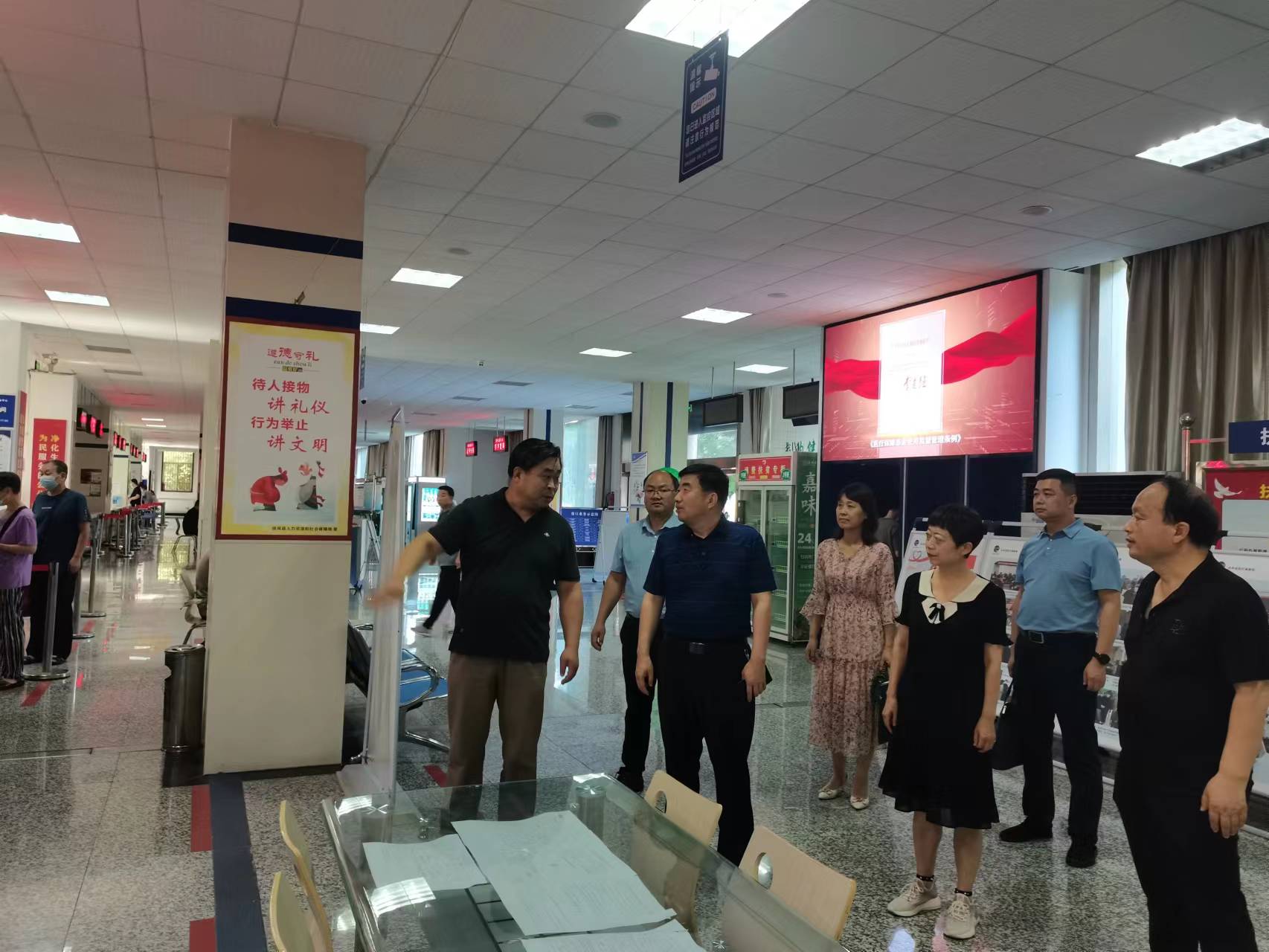 扶风县人大常委会调研县医保局上半年目标任务完成情况