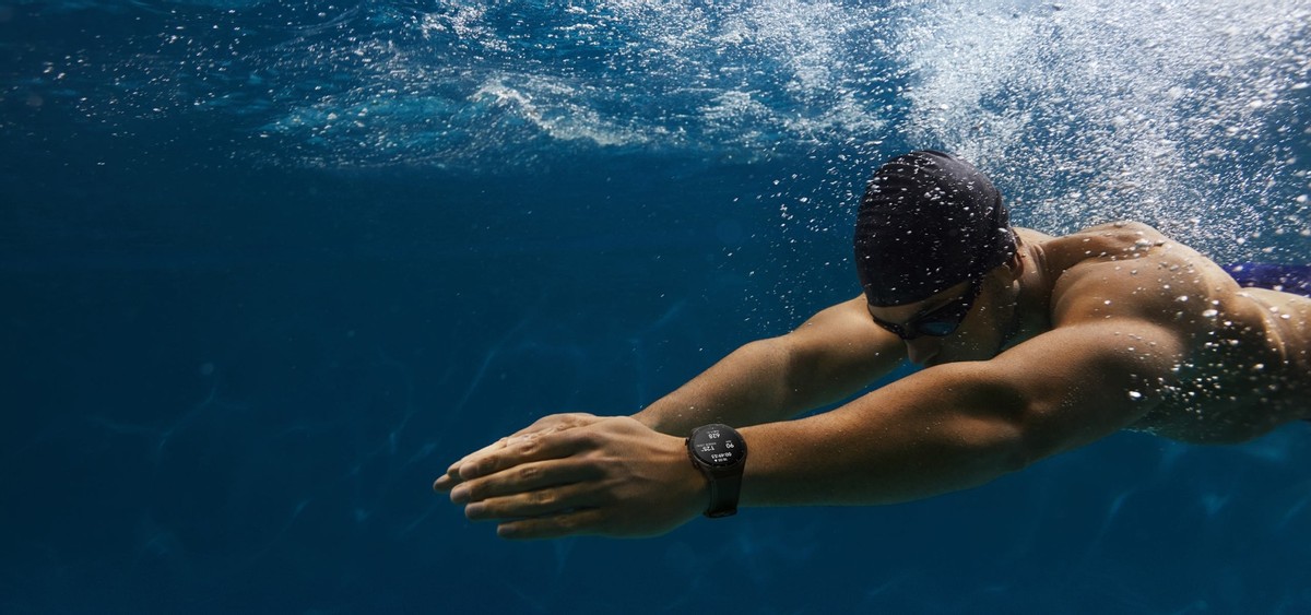 首款高端商务小米手表领衔 多款可穿戴智能设备发布