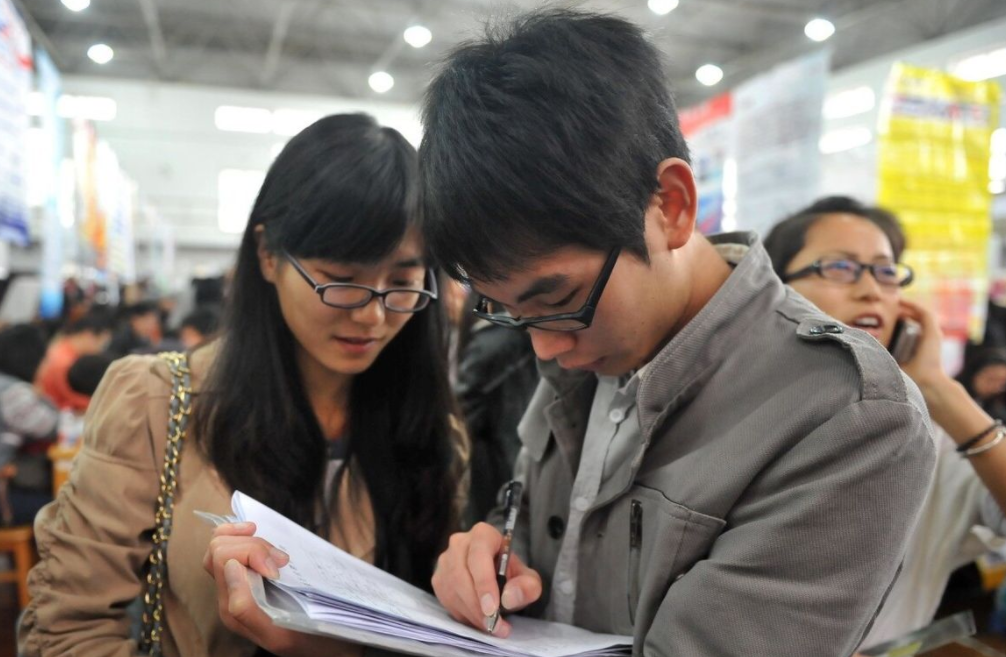 本科生分为6个类别，处于最后一类的毕业生，不受企业的喜欢